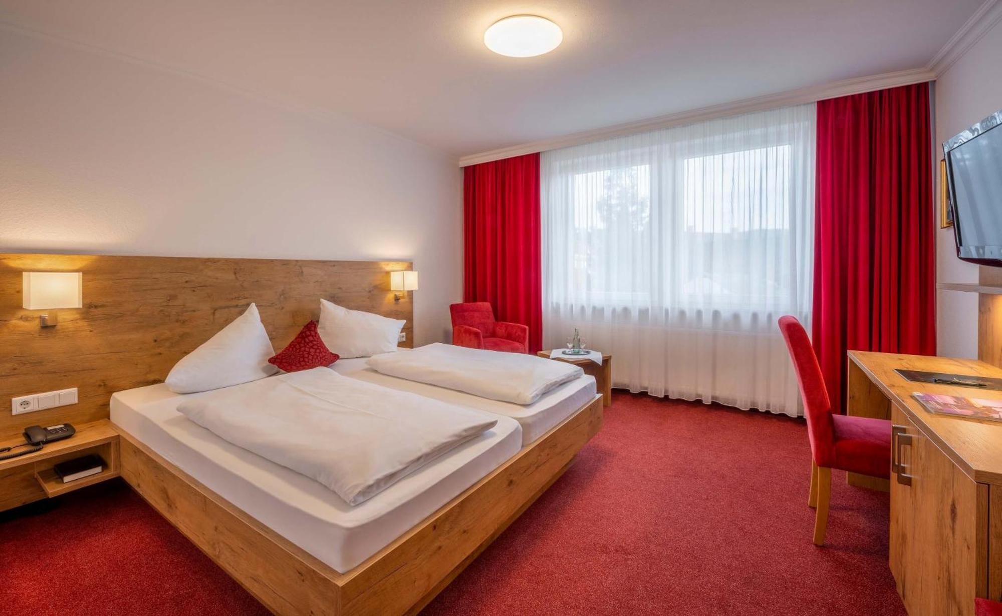 Hotel Krone Rielasingen-Worblingen Exterior foto