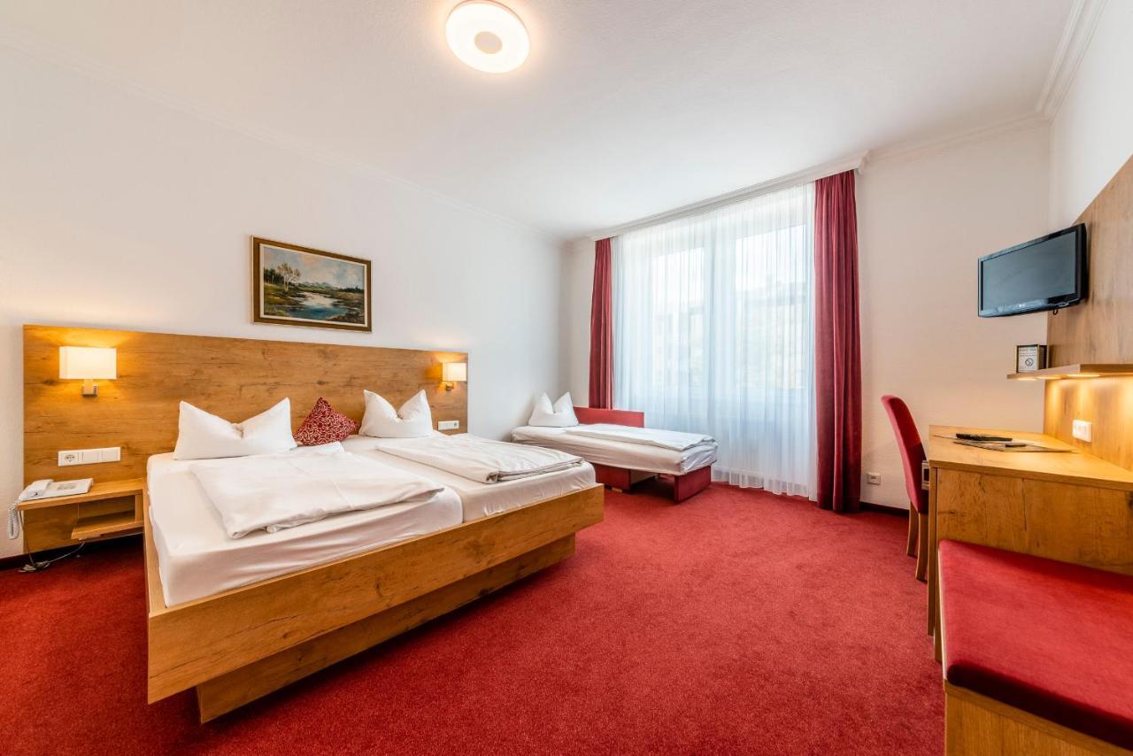 Hotel Krone Rielasingen-Worblingen Exterior foto